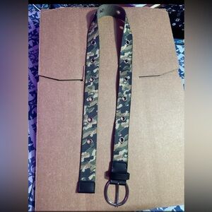 Women’s Camouflage belt